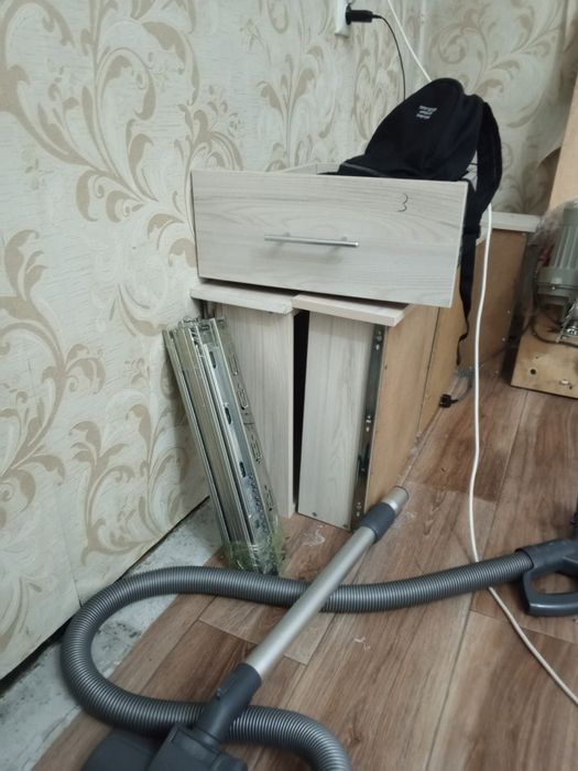 Продам шкаф- шифоньер