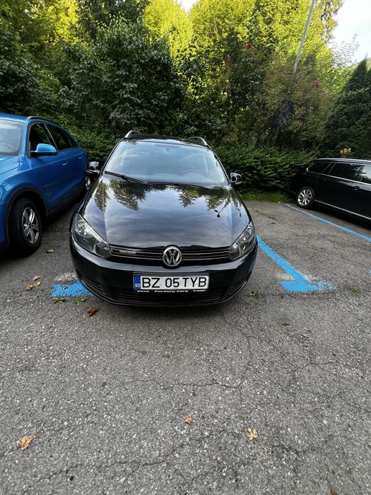 Vand Golf 6 2011 cu dotari bunicele pentru vremea lui