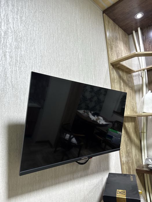 Срочно продаю телевизор 32 дюйма