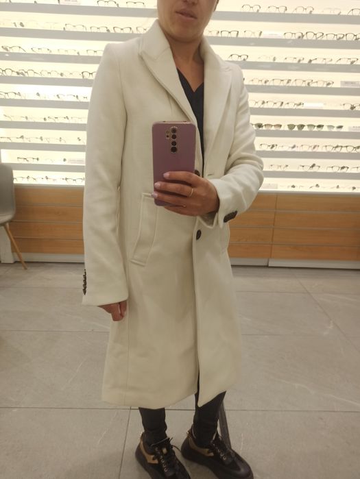 Ново дамско палто H&M