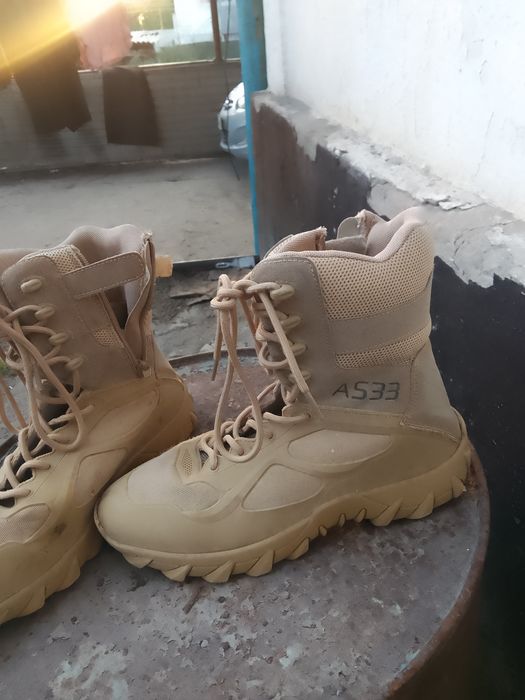 Продам военные буцы