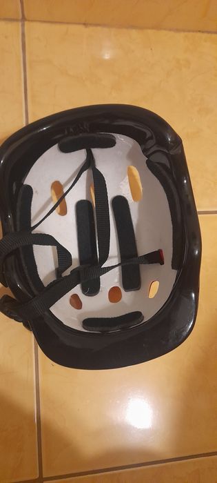 Vand casca protectie copii 3-7 ani Dhs Unisex trimit in tara cu fan cu