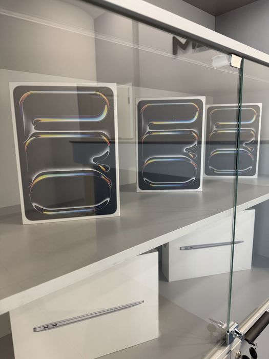 iPad A16, iPad Air, iPad Pro