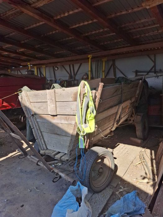 Caruta dupa tractor de vanzare.