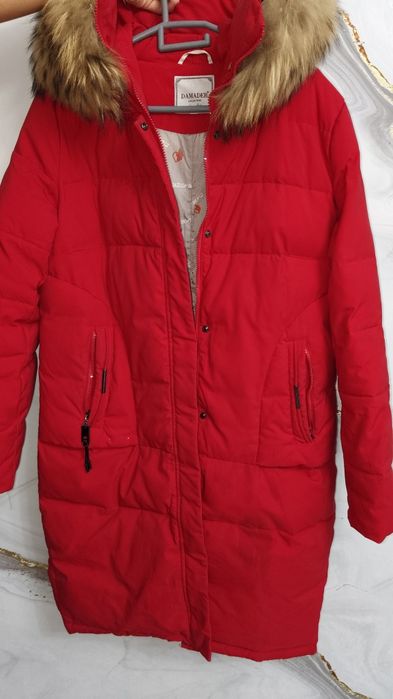 Пуховик женский в отличном состоянии