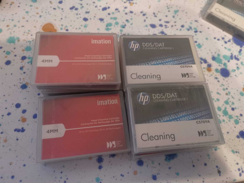 Disc Tape Cleaning HP C5709A de 4 mm noi sigilate pt cunoscatori
