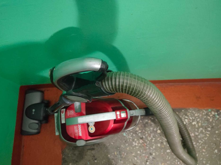 Пылесос LG Compressor