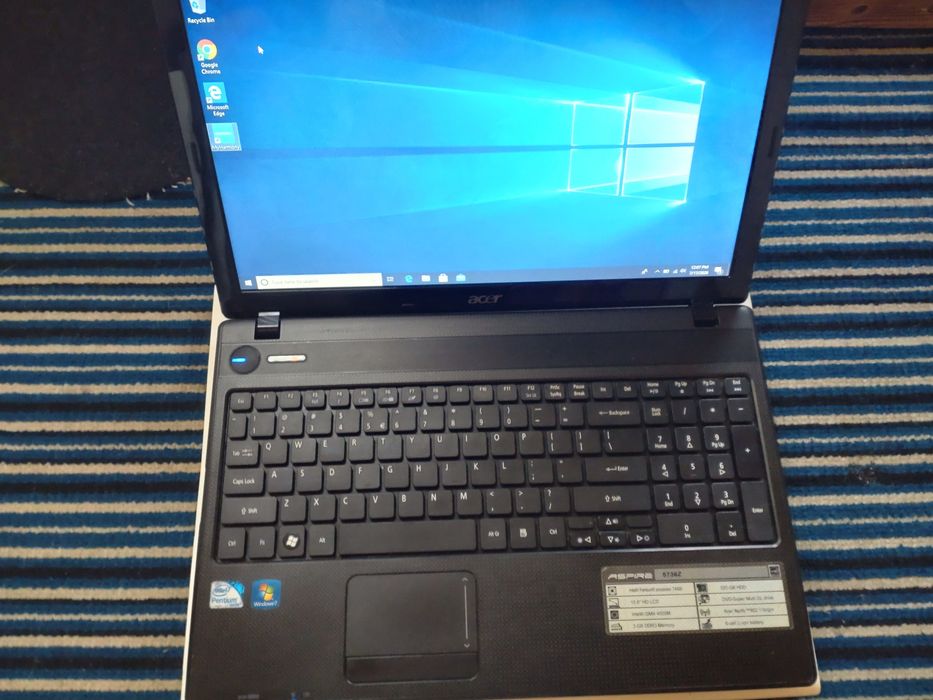 Laptop Acer aspire 5736z