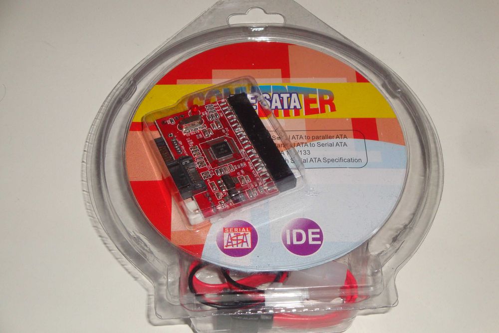 Adaptor hard disk sau DVD sata la ata 133 sau de la ata / IDE la s-ata