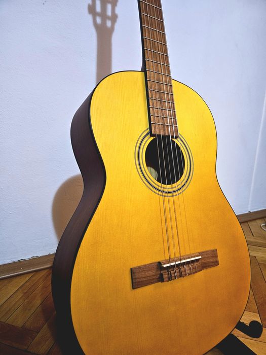 Chitară acustică, clasică  Fender