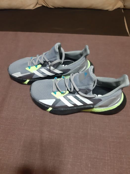 Чисто Нови маратонки Адидас