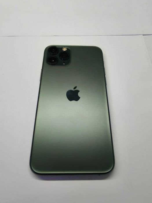 Продам iPhone 11 Pro на запчасти