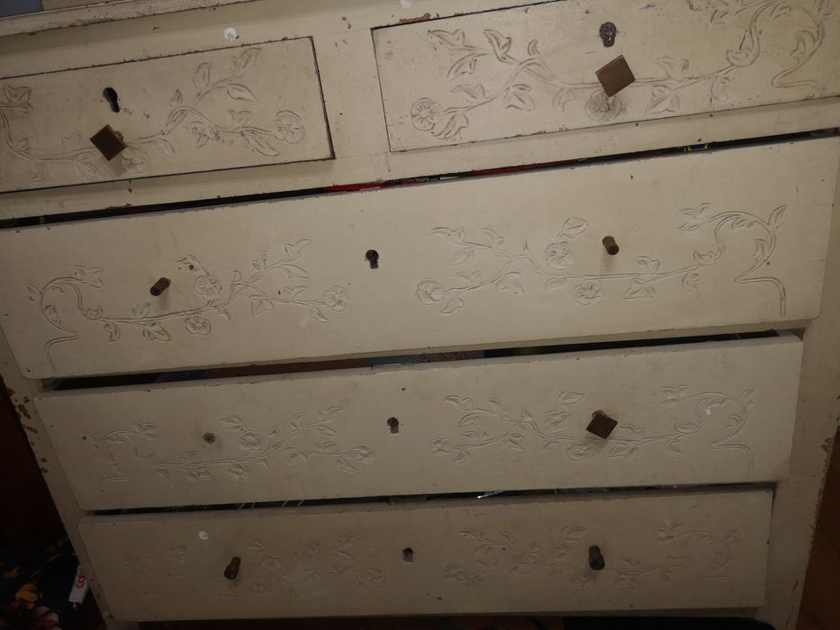 мебели за спалня, скрин, шкаф., легла  2бр. Единични, масив ретро