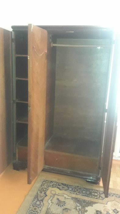 шкаф для спальни ретро