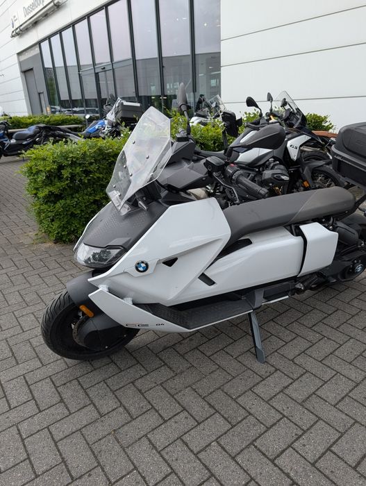 Scuter electric BMW CE04 2022 10000KM