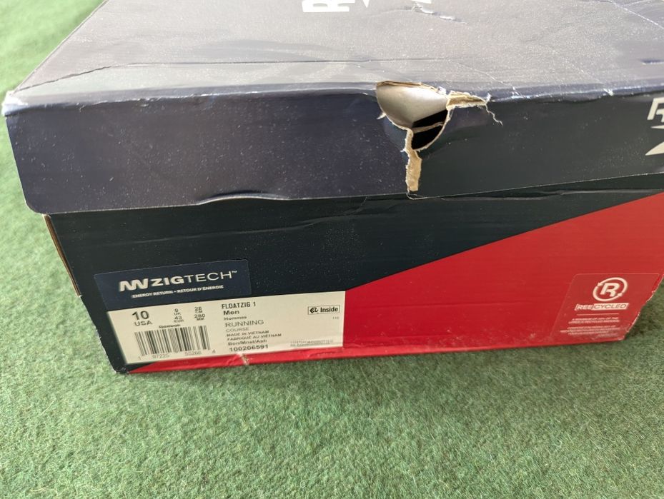 Кроссовки Reebok Floating 42.5 US10