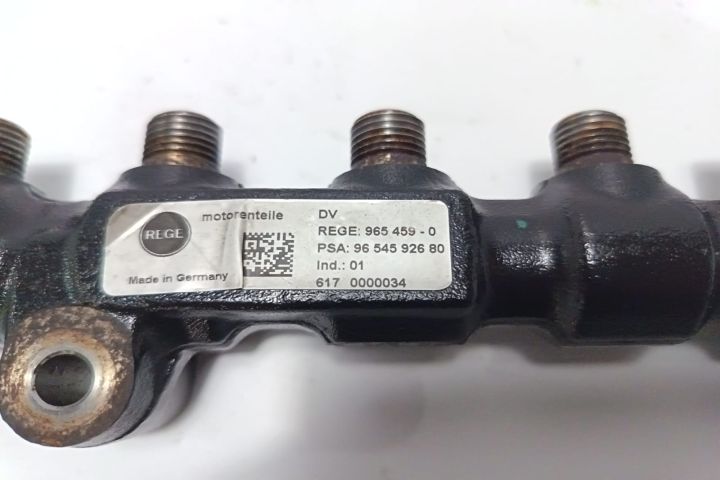 Rampa injectoare 9654592680 Ford Focus a 2-a generatie