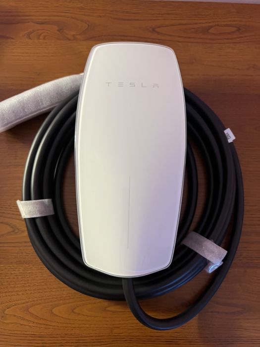 Зарядка Тесла для машин из Америки