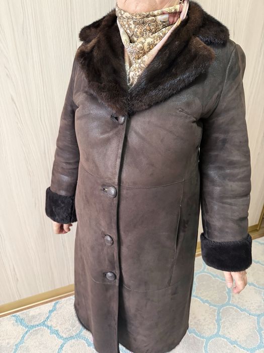 Продам дубленку с норковым воротником