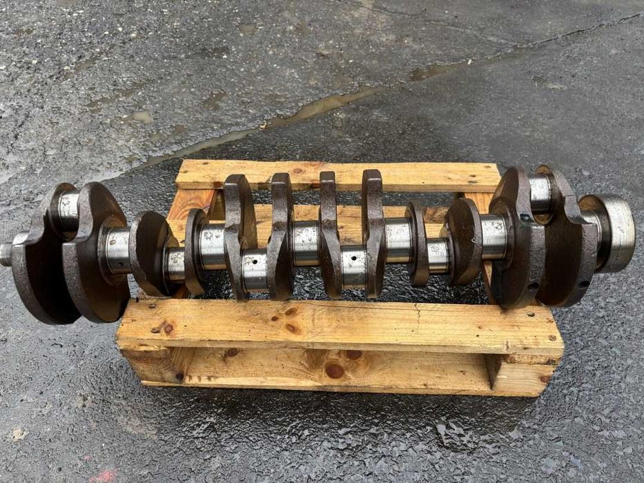 Arbore cotit motor / Vibrochen Deutz – 6 cilindri