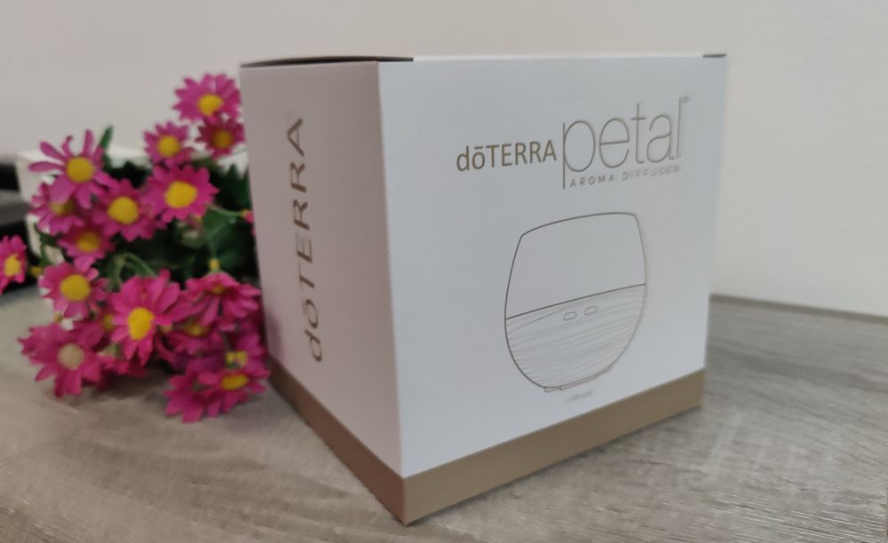 Difuzor aromaterapie Petal Doterra