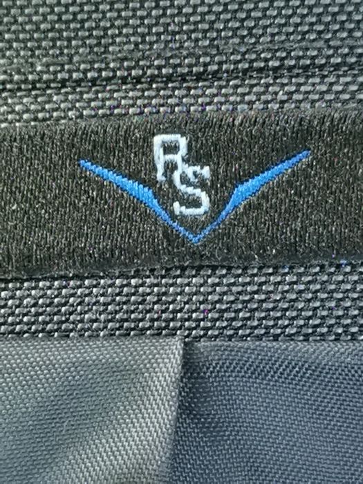 Продам 2 костюма Bremer Classic