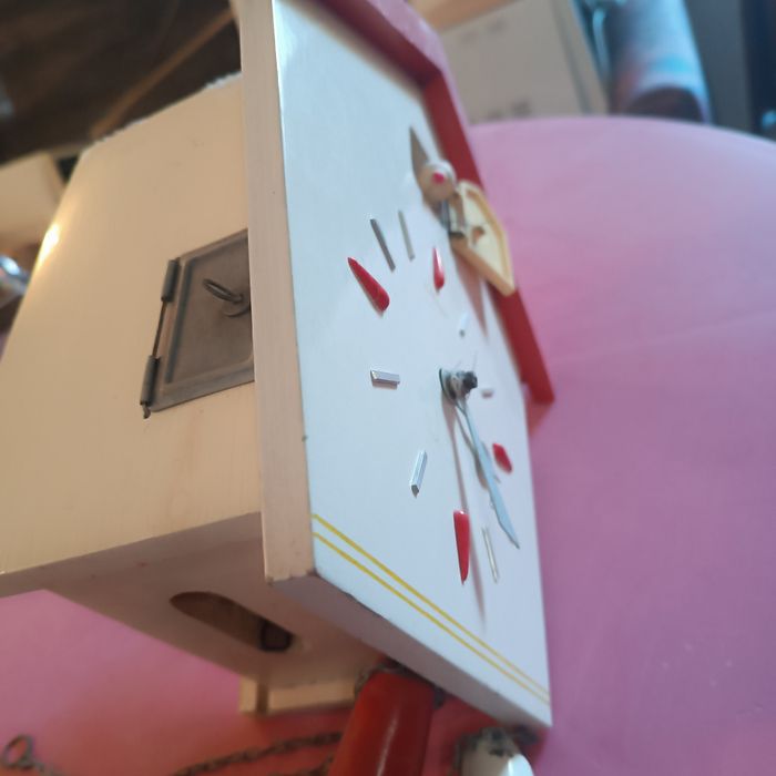 Кашпи за цветя в градината