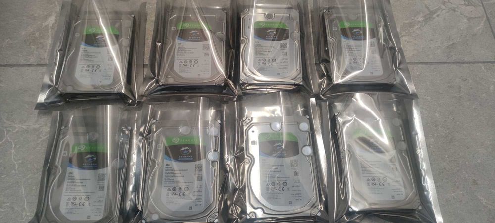 HDD hard disk Seagate Skyhawk foarte fiabil, capacitate 8 TB pentru sisteme de supraveghere DVR NVR, 256 MB buffer