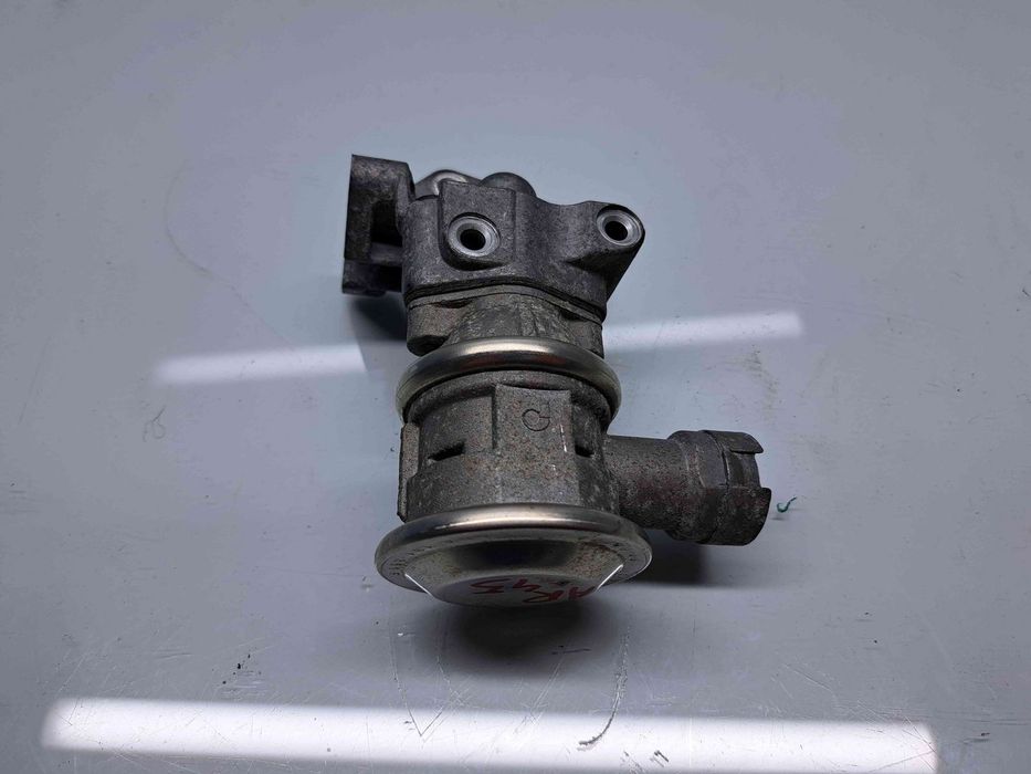 Supapa EGR  Volkswagen Touran (1T1, 1T2) [Fabr 2003-2010] 06A131351F 1