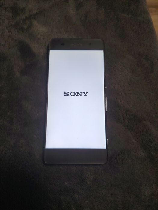 Telefon sony xperia
