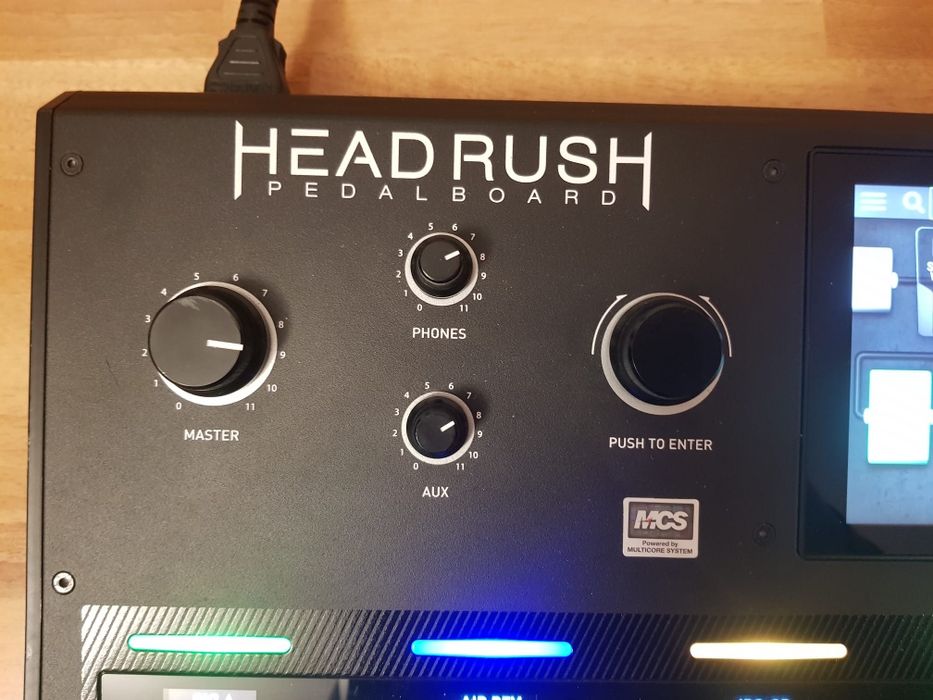 Pedalboard Headrush eleven hd expanded