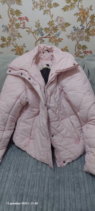 Продаю женские вещи ,фирменные