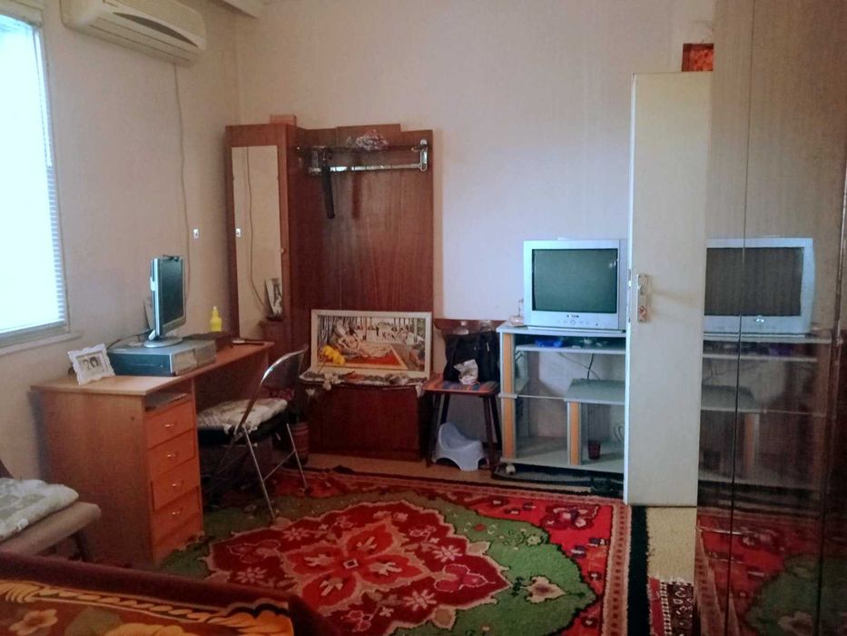 Продава се Четиристаен апартамент в Пловдив, Прослав - 80 кв.м за 2040 €/кв.м - Снимка #2