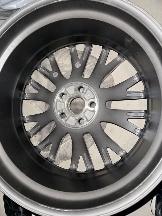 Новый оригинальный диск на Lexus RX
