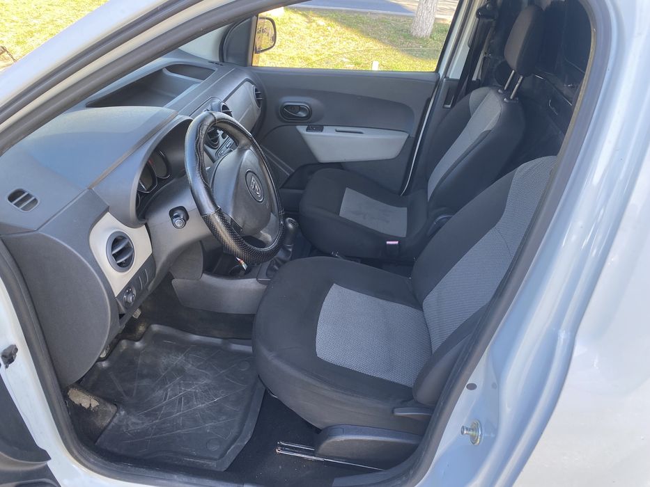 Dacia dokker 1.5 dci vand sau schimb
