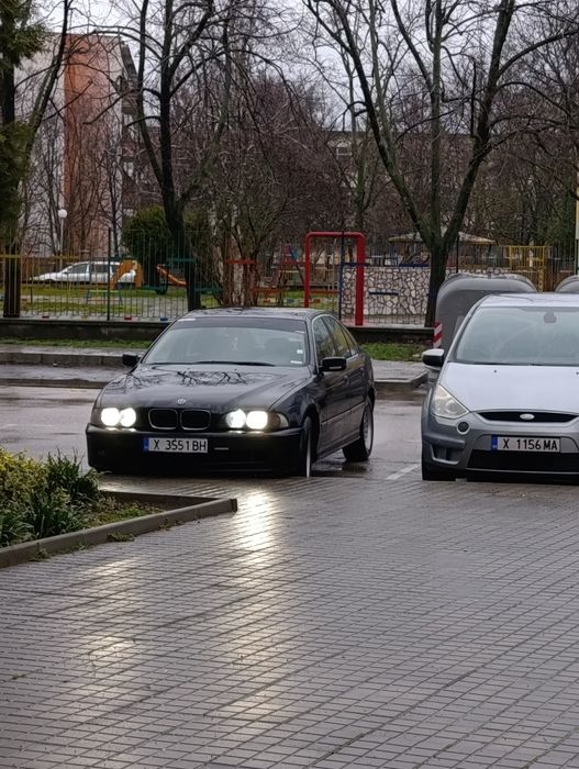 Продавам Bmw 523i LPG