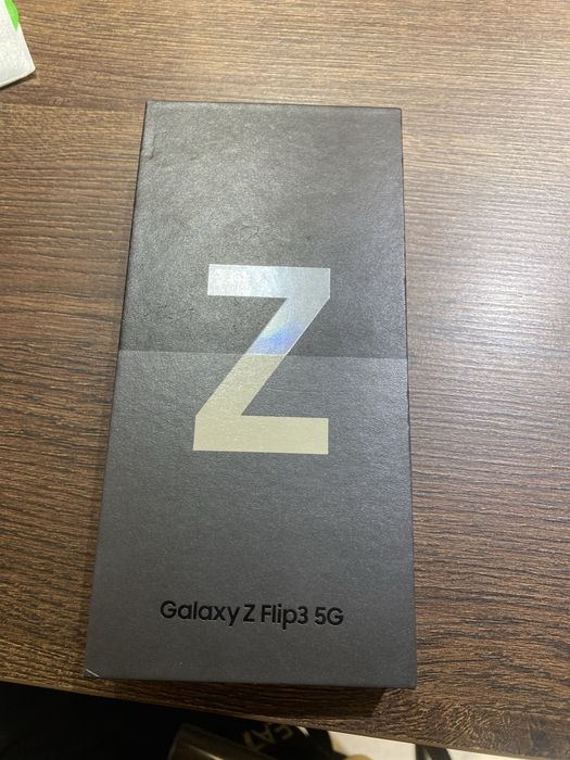 Galaxy Z flip3 5g