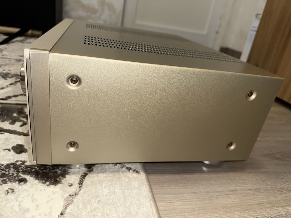 Marantz PM 7200  Excelent