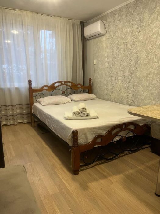 Сдам помесячно квартиру.