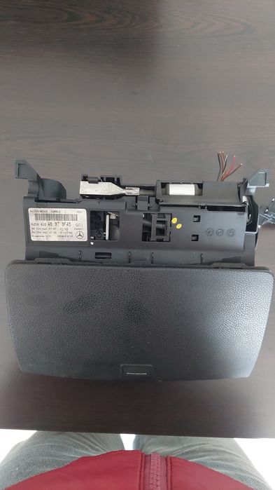 Мултимедия комплект с дисплей за Ц класа W204