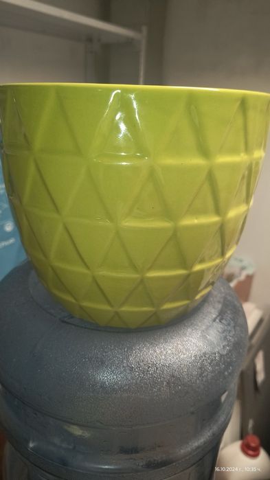 Керамична саксия