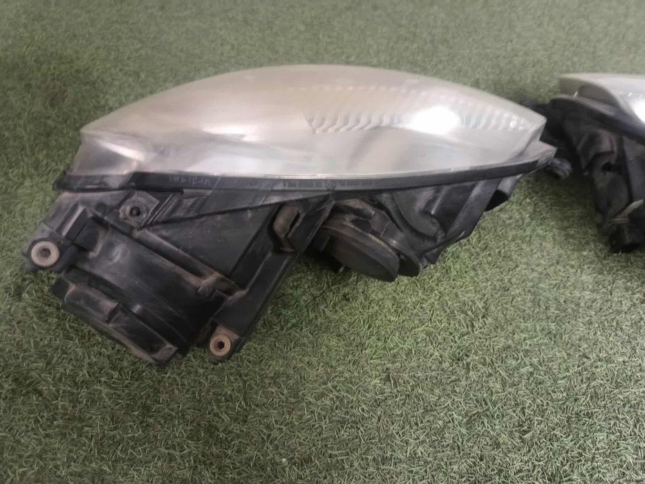 Faruri Volkswagen Golf 5