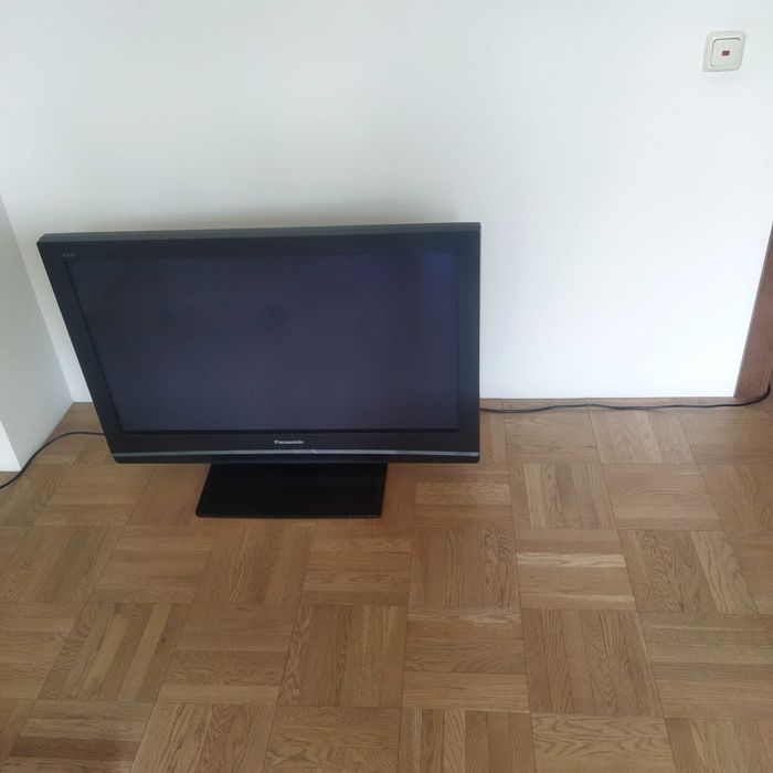 Плазменный телевизор Panasonic сборка Чехия