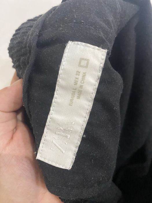 Pantaloni Scurți Negri Texturați Zara – Bermude Casual de Vară (L)