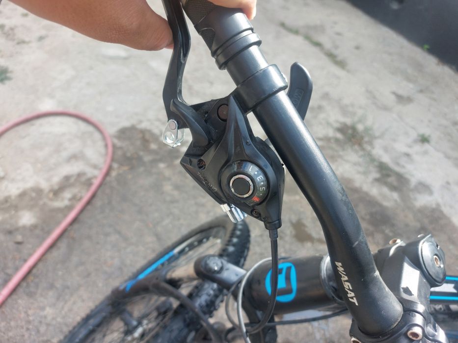 Продаю велик  хорошем состояние