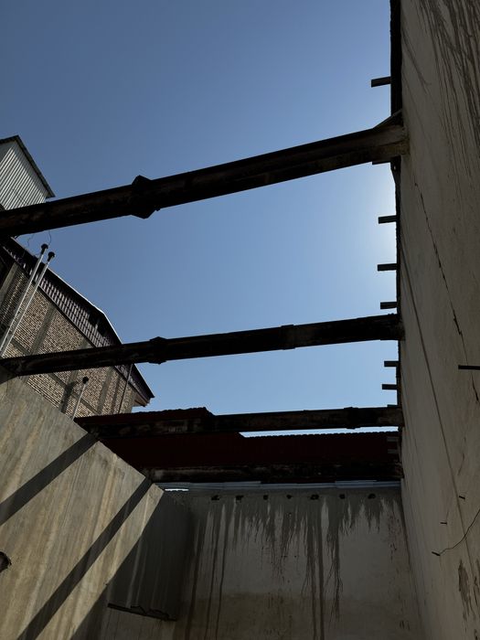 Швелер двутаврлар балка сотилади 100 мт