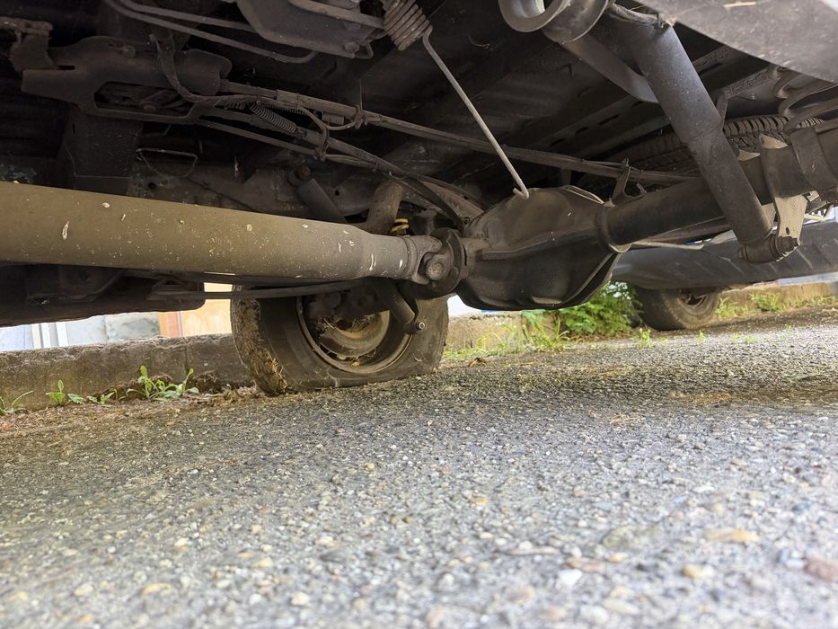 На части VW LT  2.5 TDI 102кс Двигател AHD, Реални 200 000 кмПерфектен мотор и кутия