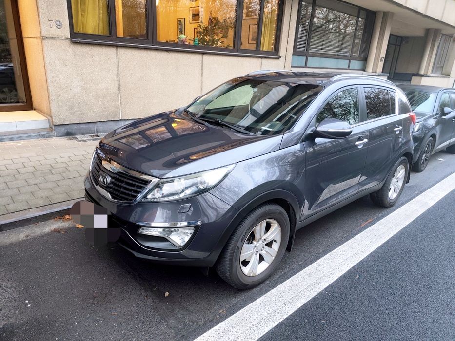 KIA Sportage 2011 — imagine 2