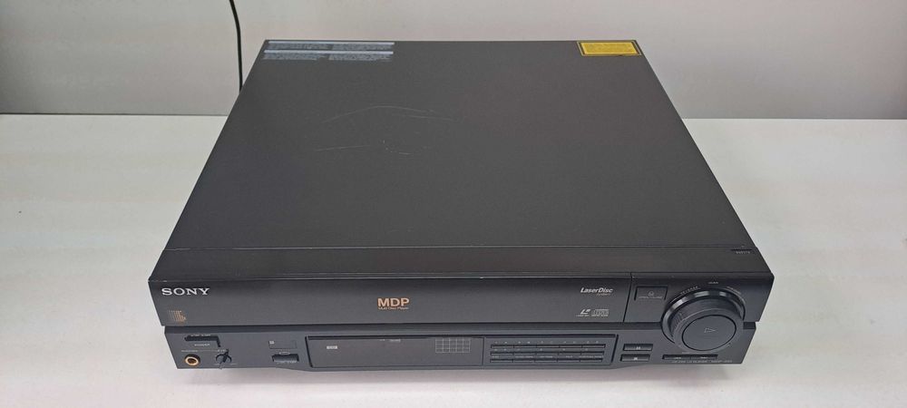 CD / LaserDisc Player Sony MDP-333 Defect (Sertar Blocat) Telecomanda
