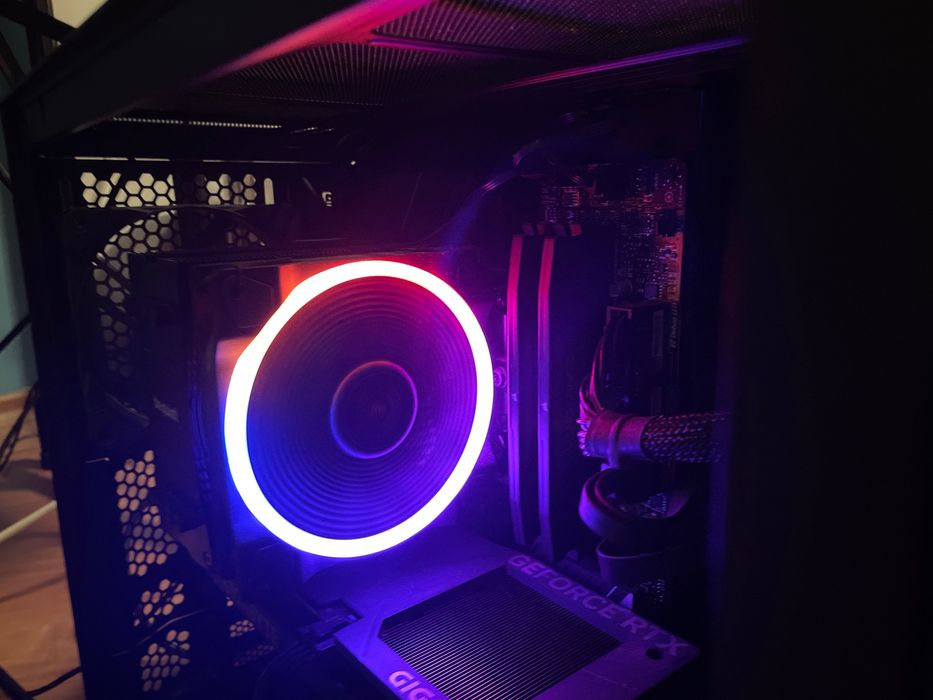 Мощен компютър – i7-13700K / RTX 4060 TI